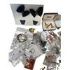 Image 2 : Assorted Vintage Costume Jewelry