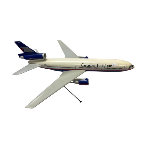 Vintage Fratelli Cesana 1:100 Canadian Pacific C-Fcre Model Airplane