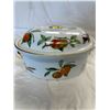 Image 1 : Vintage Royal Worcester "Evesham" Porcelain Lidded Dish