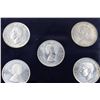 Image 4 : Canadian Commemorative Dollar set. 1935, 1939, 1949, 1958 and 1964. In blue capital plastics holder