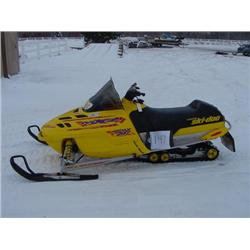 2000 Ski Doo MXZ 700