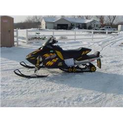 2004 Ski Doo MXZ 600