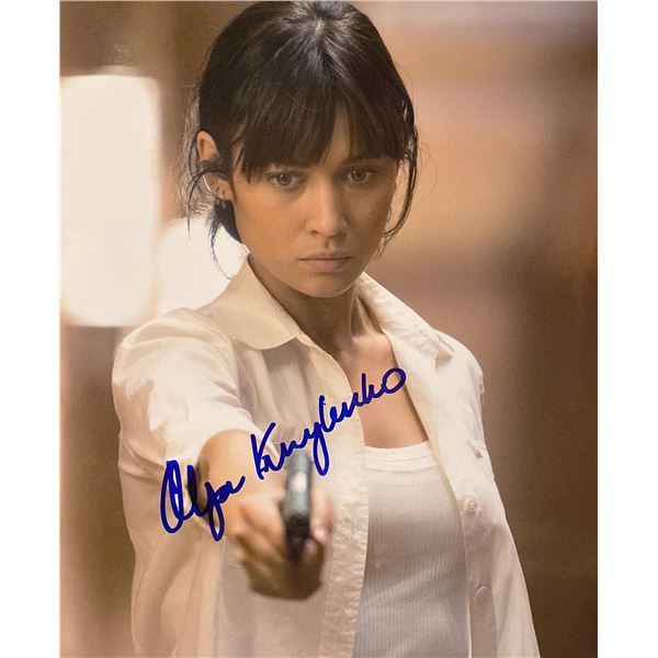 Quantum of Solace Olga Kurylenko signed movie photo