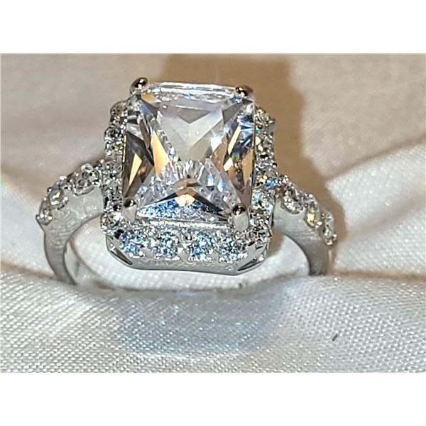 New Sterling Silver Sim Diamond Ring A