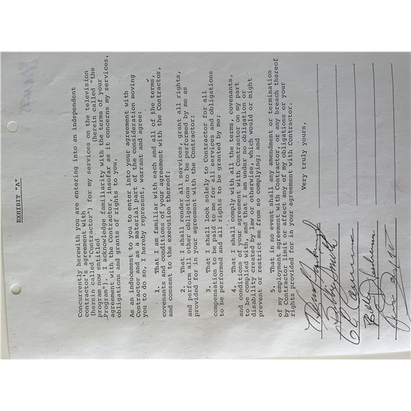 The Spinners signed contract