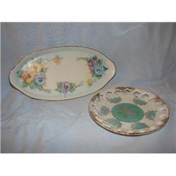 2 floral dishes