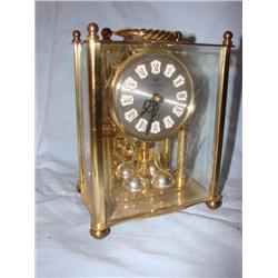 Mantle clock w/beveled glass