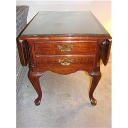 Thomasville table w/glass top