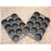 Image 1 : 2 cast iron muffin pans