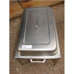Chafing dish with lid