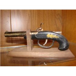Gun  Lighter-works!