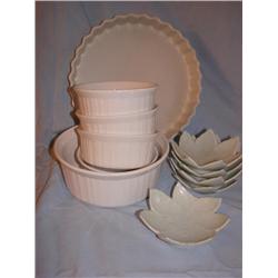 Corningware, leaf dishes, quiche pan