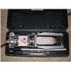 Image 1 : 2 1/2 ton hydraulic floor jack