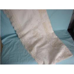 Tablecloth-very detailed!