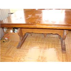 Trestle Table with 2 Leaves