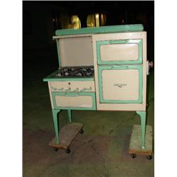 Direct Action Stove By Am. Stove Co.