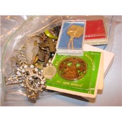 Large amount of religious jewelry