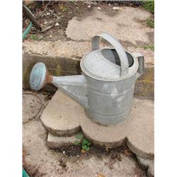 Watercan w/spout