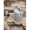 Image 1 : Watercan w/spout