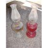 Image 1 : 2 Hurricane oil lamps