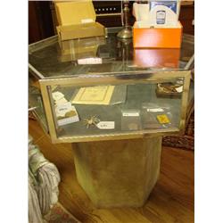 Hex Lighted Display Cabinet(No contents)