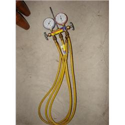 Yellow Jacket test & charging manifold