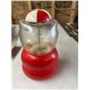 Image 2 : VTG Bear Gumball Machine