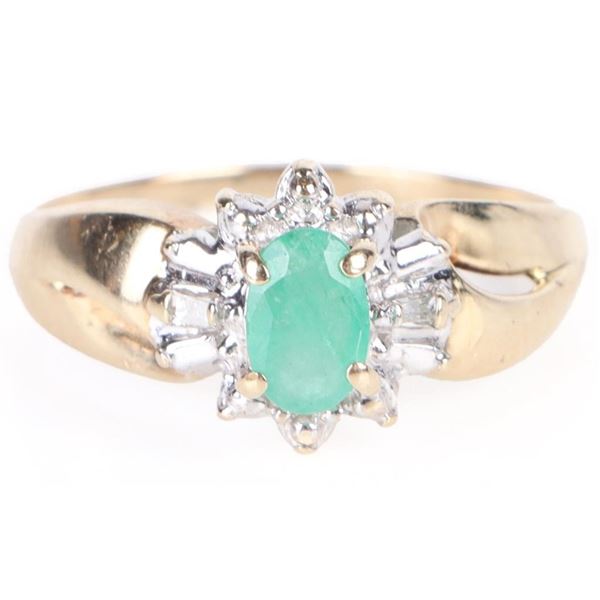 0.02 CTW. DIAMOND EMERALD 10 KT. YLW GOLD RING