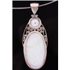 Image 2 : STERLING SILVER PEARL PENDANT & CHAIN