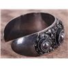 Image 2 : VINTAGE STERLING SILVER SIAM LADIES BANGLE
