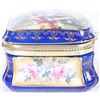 Image 2 : ANDREA BY SEDEK PAINTED PORELAIN MUSIC BOX