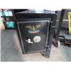 Image 2 : Vintage Safe