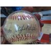 Image 2 : Autographed Baseball w/Showcase