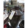 Image 1 : Vintage Arthur Oil Can