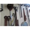 Image 1 : Conduit Bender, Hand Saws, Grease Gun Pipe Threader, Bolt Cutters, Large Pipe Cutters
