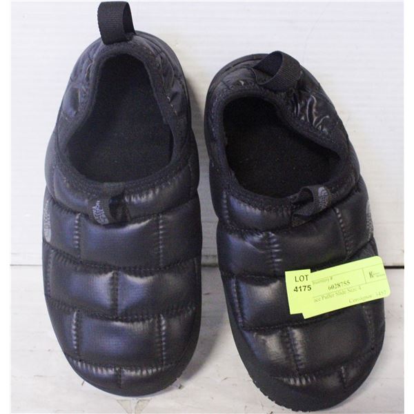 NORTH FACE PUFFER SLIDE SIZE 4