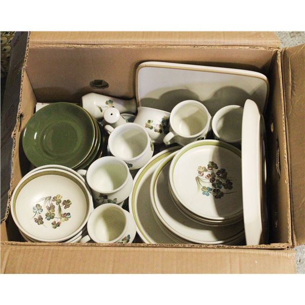 34PC VINTAGE DENBY DINNERWARE SET