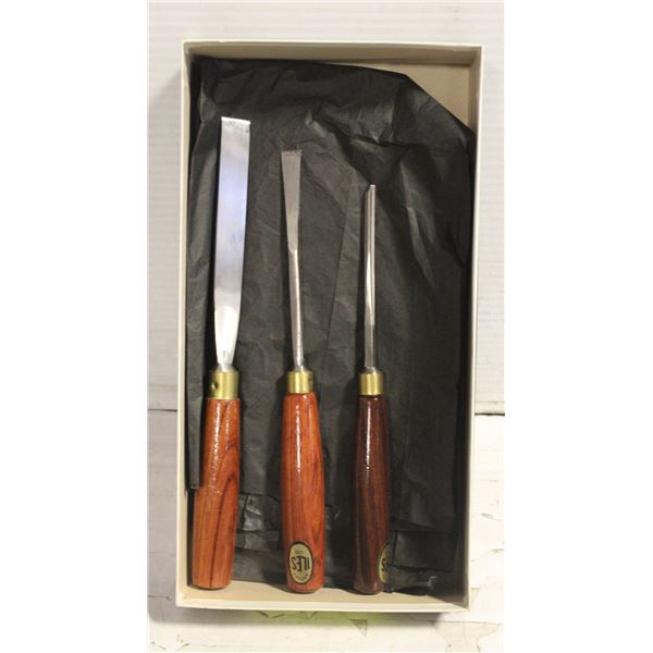 ASHLEY ILES CARVING KNIVES X 3