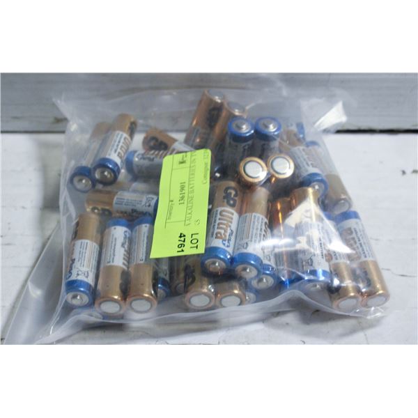40 AA ALKALINE BATTERIES IN TWO PACKS