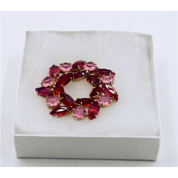 VTG JULIANA RED & PINK RHINESTONE WREATH BROOCH