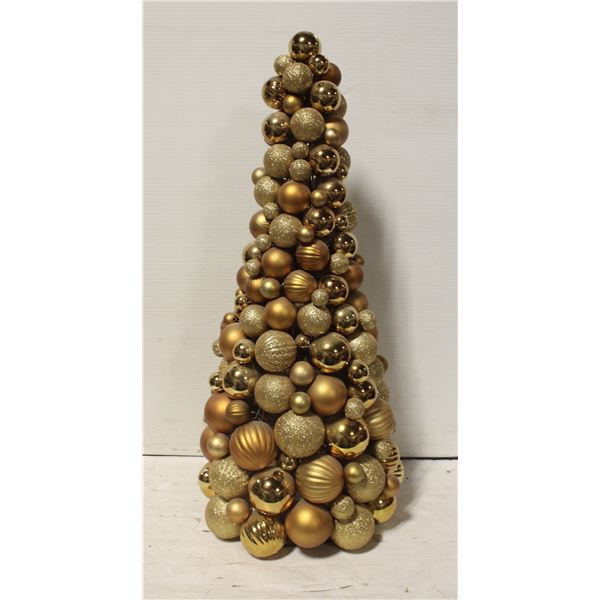 26 IN GOLD BALLS XMAS TREE, MULTI SHADES OF GOLD