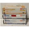 Image 1 : 3 NEW BOXES SURE TOUCH GLOVES 100 /BOX,