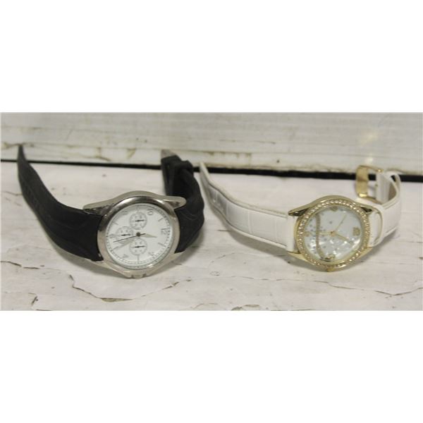 COUPLES SET OF WATCHES