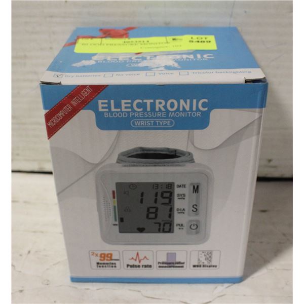 BLOOD PRESSURE MONITOR