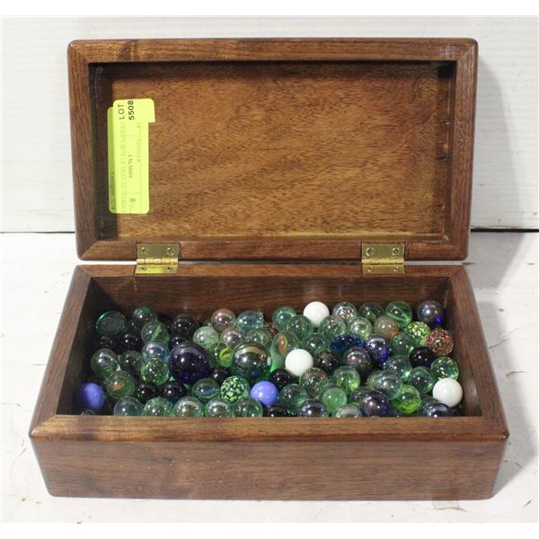WOODEN BOX OF DELUXE MARBLES