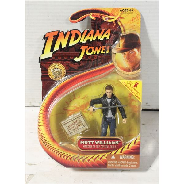 - INDIANA JONES MUTT WILLIAMS FIGURE