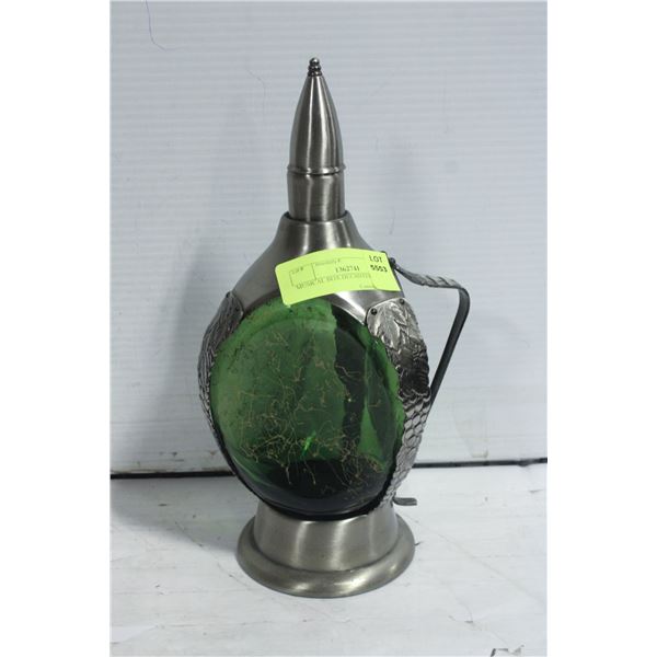 MUSICAL BOX DECANTER VINTAGE