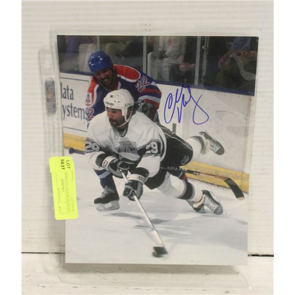 CHARLIE HUDDY AUTOGRAPHED 8 X 10 PHOTO