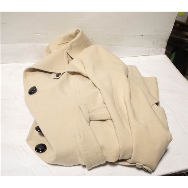 BANANA REPUBLIC JACKET SIZE MEDIUM WOMANS