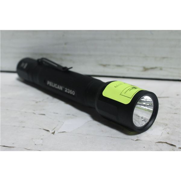 PELICAN PROGEAR 2360 LED FLASHLIGHT, BLACK